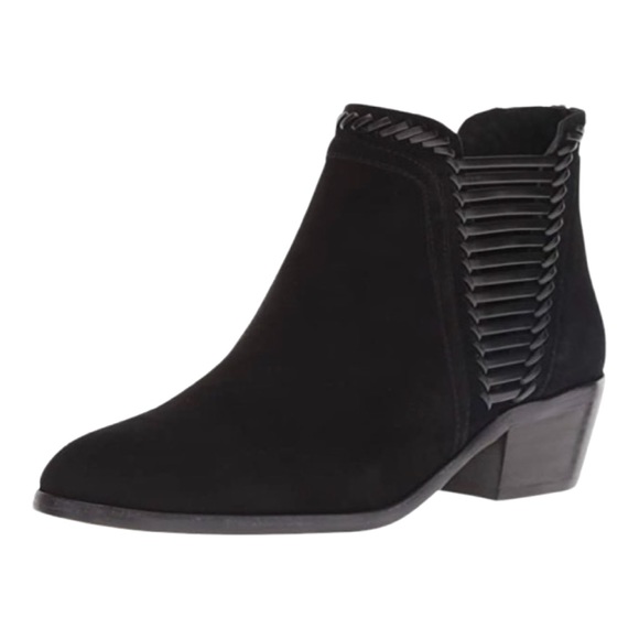 Ankle Boots / Booties in Black
Suede with design on sides from Vince Camuto - Picture 2 of 15